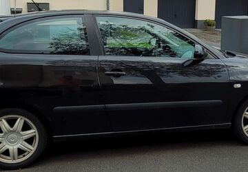 Seat Ibiza 219.999 km 1.698 &euro; DÜSSELDORF 40597