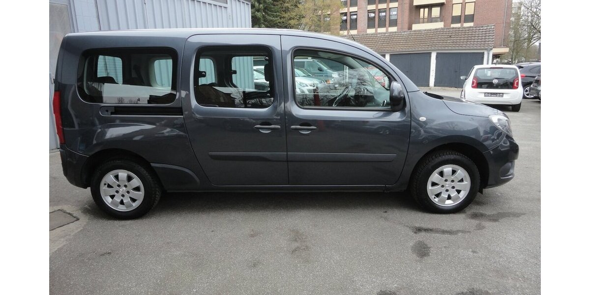 Mercedes-Benz Citan 111 CDI Lang Klimatr.PDC SHZ 7 Sitzer 178.000 km 7.990 &euro; Neuss 41462