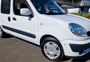 Renault Kangoo 38.000 km 8.750 &euro; Düsseldorf 40472