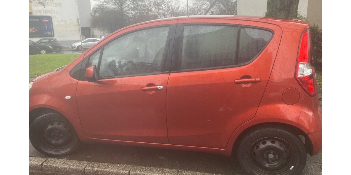 Suzuki Splash 113.345 km 2.600 &euro; Duisburg 47051