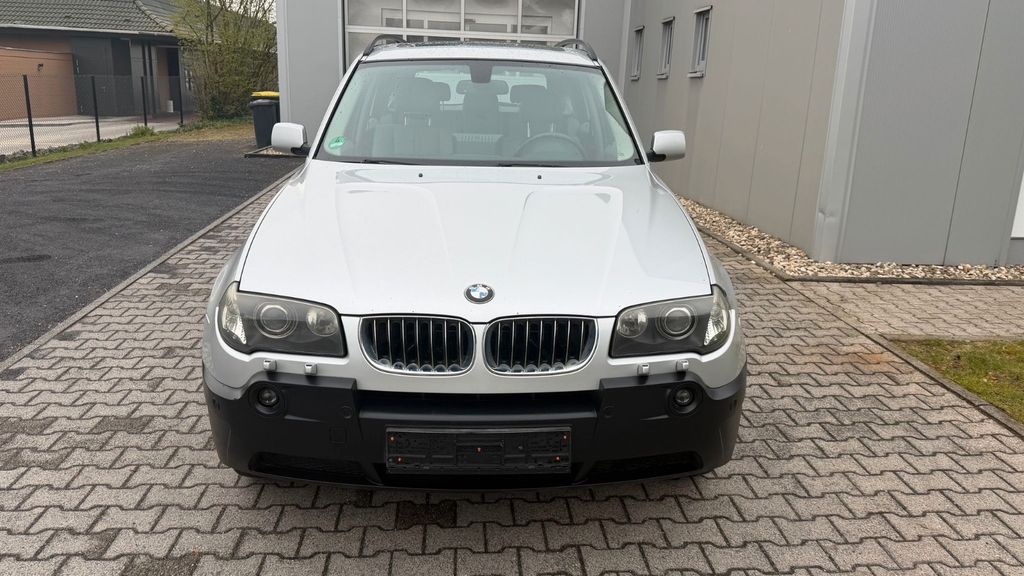 BMW X3 437.000 km 4.000 &euro; GELDERN 47608
