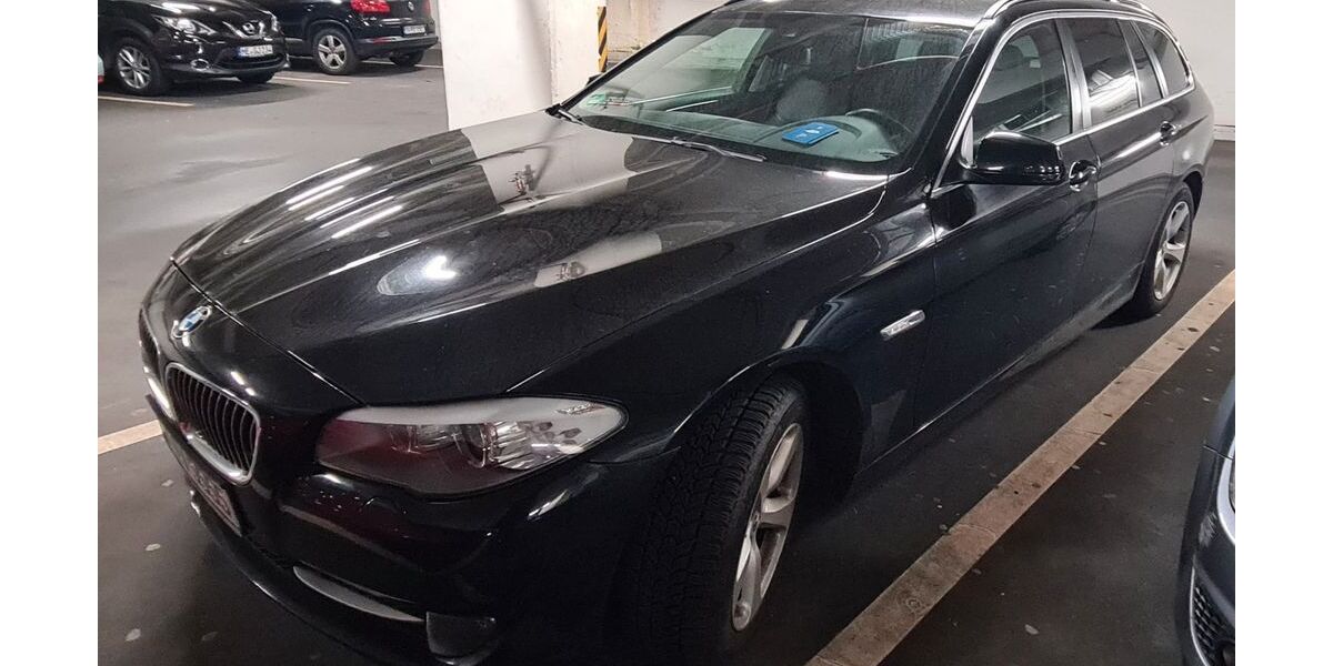 BMW 520 187.000 km 14.000 &euro; Düsseldorf 40595
