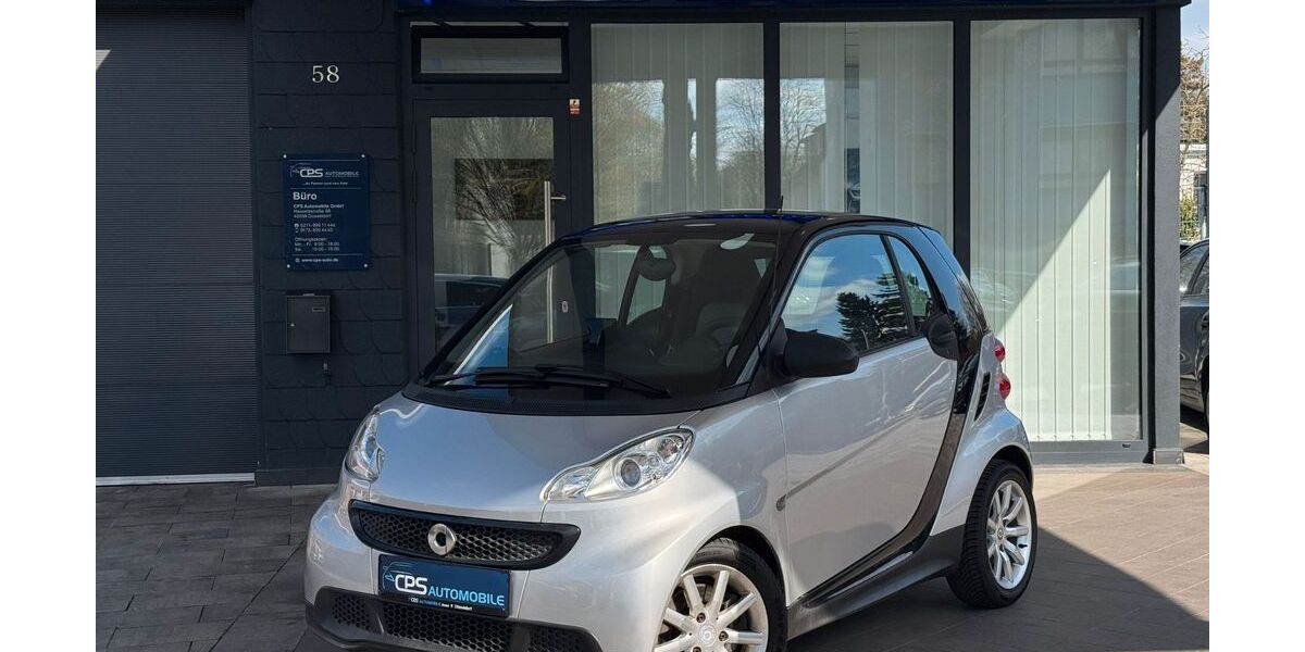 Smart ForTwo 97.000 km 5.400 &euro; Düsseldorf 40599