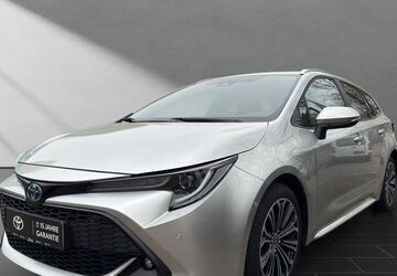 Toyota Corolla 20.931 km 26.950 &euro; Dinslaken 46537