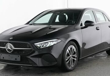 Mercedes-Benz A 180 9.436 km 29.950 &euro; Moers 47441