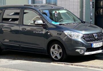 Dacia Lodgy 82.002 km 11.400 &euro; Essen 45355