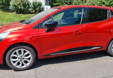 Renault Clio 34.800 km 9.500 &euro; Moers 47443