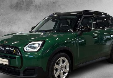 Mini Countryman SE (Cooper) 8.006 km 42.644 &euro; Krefeld 47800