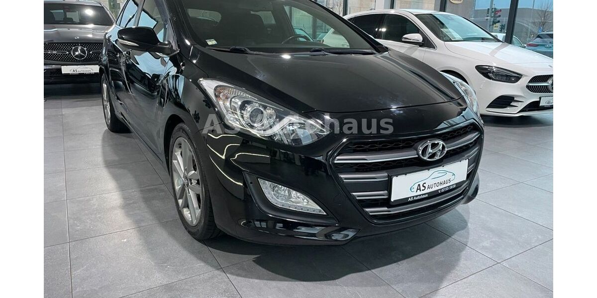 Hyundai i30 99.062 km 13.850 &euro; Nettetal 41334