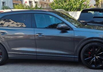 Audi Q8 12.850 km 79.949 &euro; Düsseldorf 40489