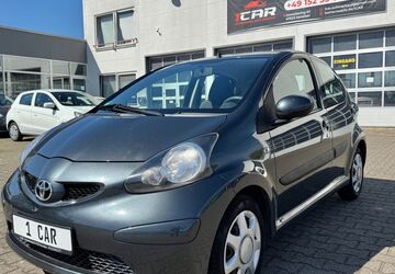Toyota Aygo (X) 100.000 km 3.000 &euro; Kevelaer 47623