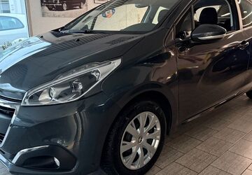 Peugeot 208 49.251 km 8.899 &euro; Grefrath-Oedt 47929