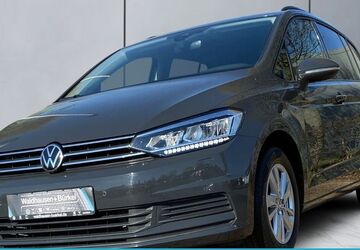 VW Touran 103.857 km 23.990 &euro; Viersen 41751