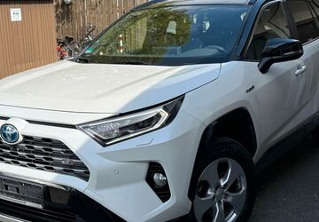 Toyota RAV 4 198.000 km 20.940 &euro; Düsseldorf 40468