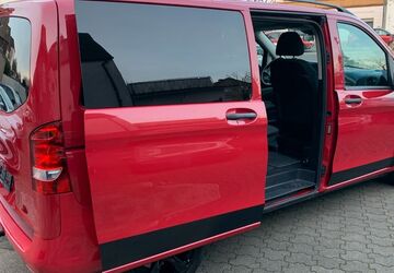 Mercedes-Benz Vito 204.000 km 17.200 &euro; Moers 47443