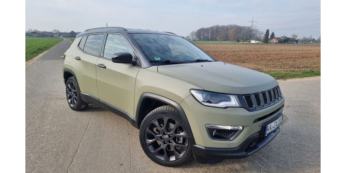 Jeep Compass 73.000 km 22.900 &euro; Willich 47877