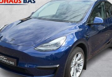 Tesla Model Y 41.987 km 34.450 &euro; Kaarst 41564