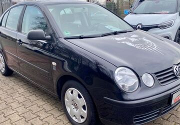 VW Polo 99.420 km 3.000 &euro; Moers 47445
