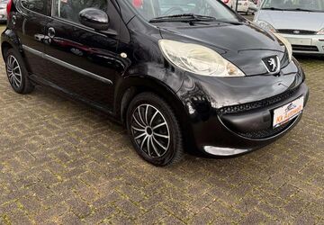 Peugeot 107 115.000 km 5.990 &euro; Krefeld 47805