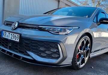 VW Golf 8.000 km 38.500 &euro; Krefeld 47829