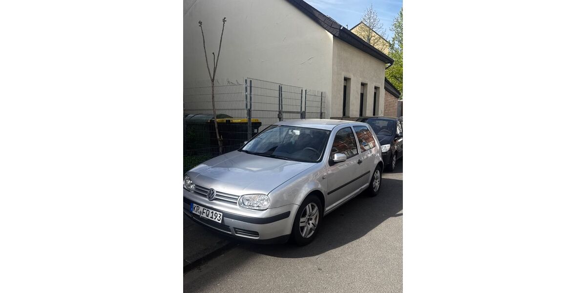 VW Golf 203.000 km 1.200 &euro; Krefeld 47799
