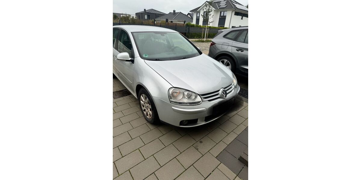 VW Golf 320.000 km 3.200 &euro; Tönisvorst 47918