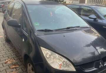 Mitsubishi Colt 250.000 km 1.200 &euro; Strümp (Meerbusch) 40670