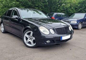 Mercedes-Benz E 280 283.000 km 6.900 &euro; Duisburg 47198