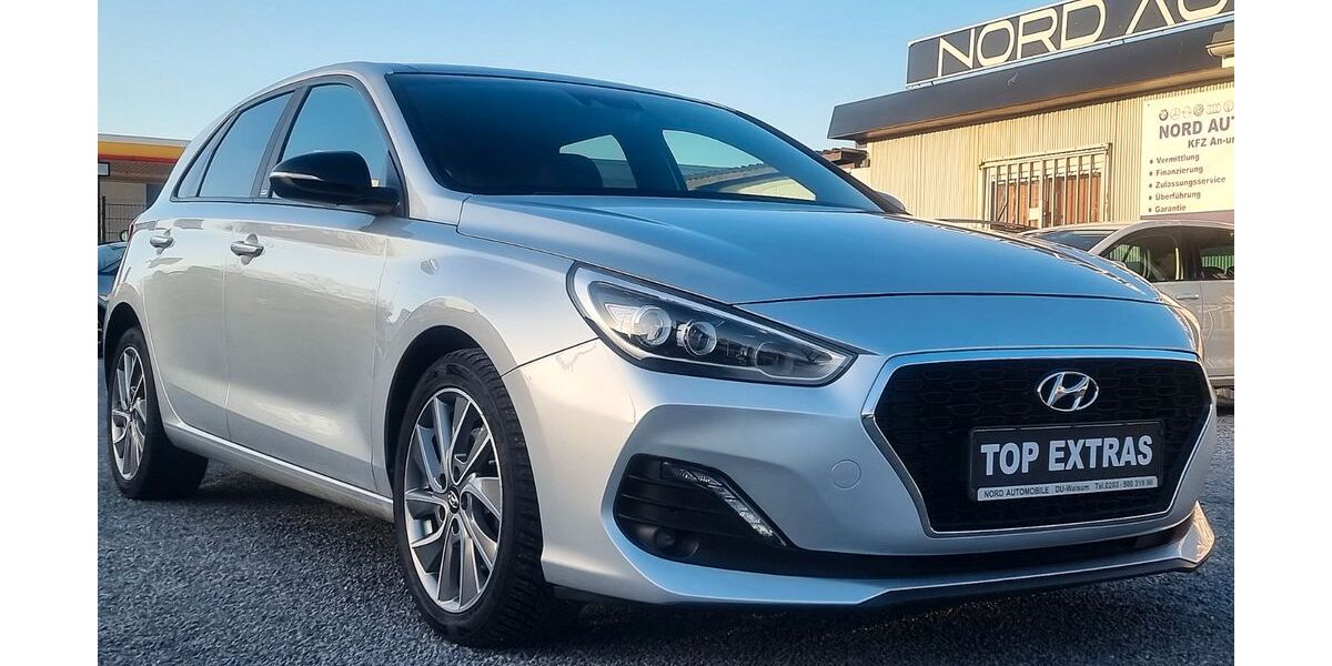 Hyundai i30 89.705 km 13.950 &euro; Duisburg 47178