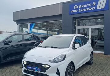 Hyundai i10 18.490 km 14.300 &euro; Geldern 47608