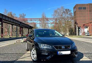 Seat Leon 104.342 km 12.100 &euro; Essen, Stadt 45327