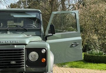 Land Rover Defender 1.200 km 75.000 &euro; Krefeld 47805