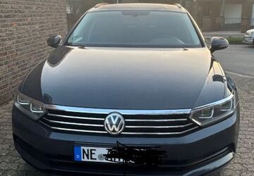 VW Passat 288.000 km 7.990 &euro; neuss 41472