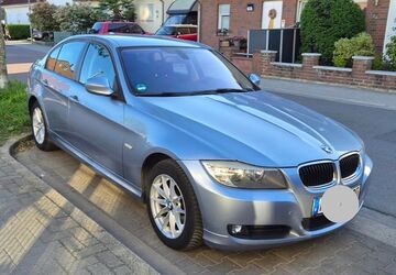 BMW 320 76.000 km 13.500 &euro; Moers 47441