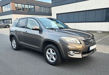 Toyota RAV 4 262.000 km 7.900 &euro; Düsseldorf 40589