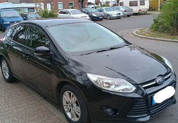 Ford Focus 170.000 km 5.899 &euro; Düsseldorf 40545