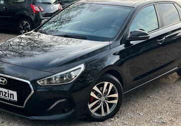 Hyundai i30 60.805 km 11.999 &euro; Duisburg 47137