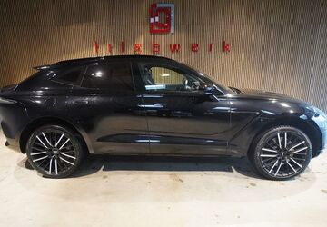 Aston Martin DBX 9.000 km 129.941 &euro; Duisburg 47228