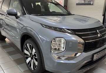 Mitsubishi Outlander 1.750 km 51.990 &euro; Moers 47443