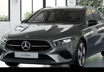 Mercedes-Benz A 180 9.900 km 30.990 &euro; Duisburg 47138