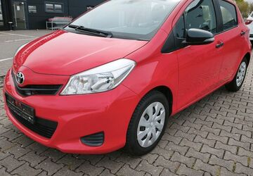 Toyota Yaris 47.556 km 6.900 &euro; Tönisvorst 47918