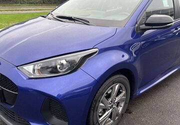 Mazda 2 Hybrid 2.743 km 22.661 &euro; Neuss 41464