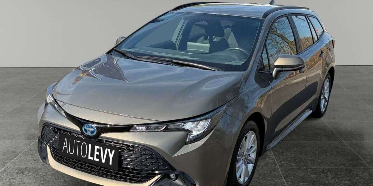 Toyota Corolla 49.852 km 24.890 &euro; Düsseldorf 40595