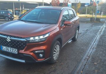 Suzuki (SX4) S-Cross 8.900 km 22.490 &euro; Essen 45127