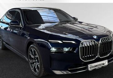 BMW 740 37.700 km 93.871 &euro; Moers 47441