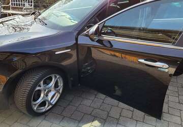 Alfa Romeo Giulietta 80.000 km 10.700 &euro; Krefeld, Stadt 47809