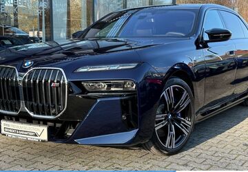 BMW i7 1.607 km 131.870 &euro; Mülheim 45472
