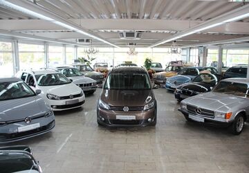 VW Touran 160.000 km 9.390 &euro; Essen 45356