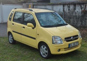 Opel Agila 102.000 km 2.100 &euro; Duisburg 47198
