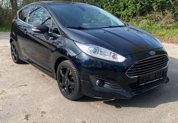 Ford Fiesta 141.900 km 5.800 &euro; Kamp-Lintfort 47475